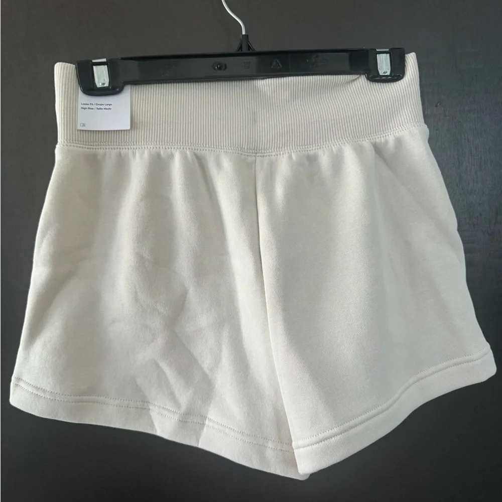 NWT Nike Sportswear Phoenix Fleece Shorts XS Cream High Waisted Cozy